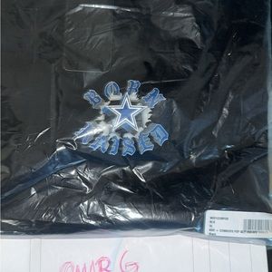 BORN X RAISED dallas cowboys fan shirt size XL
